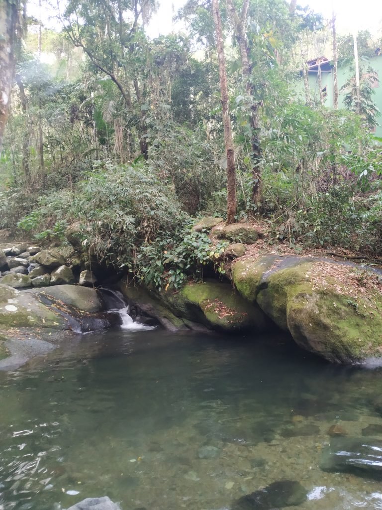 Poço das esmeraldas