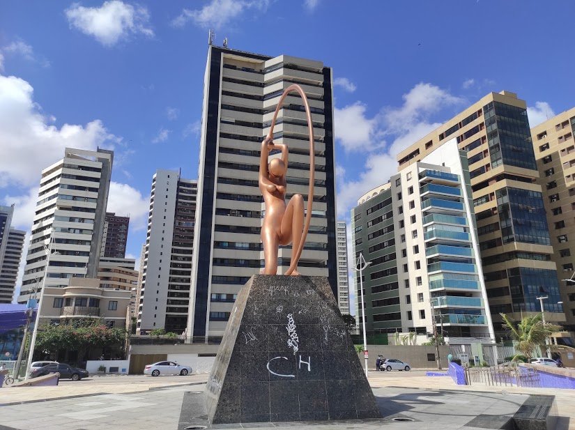 Estátua da Iracema Guardiã