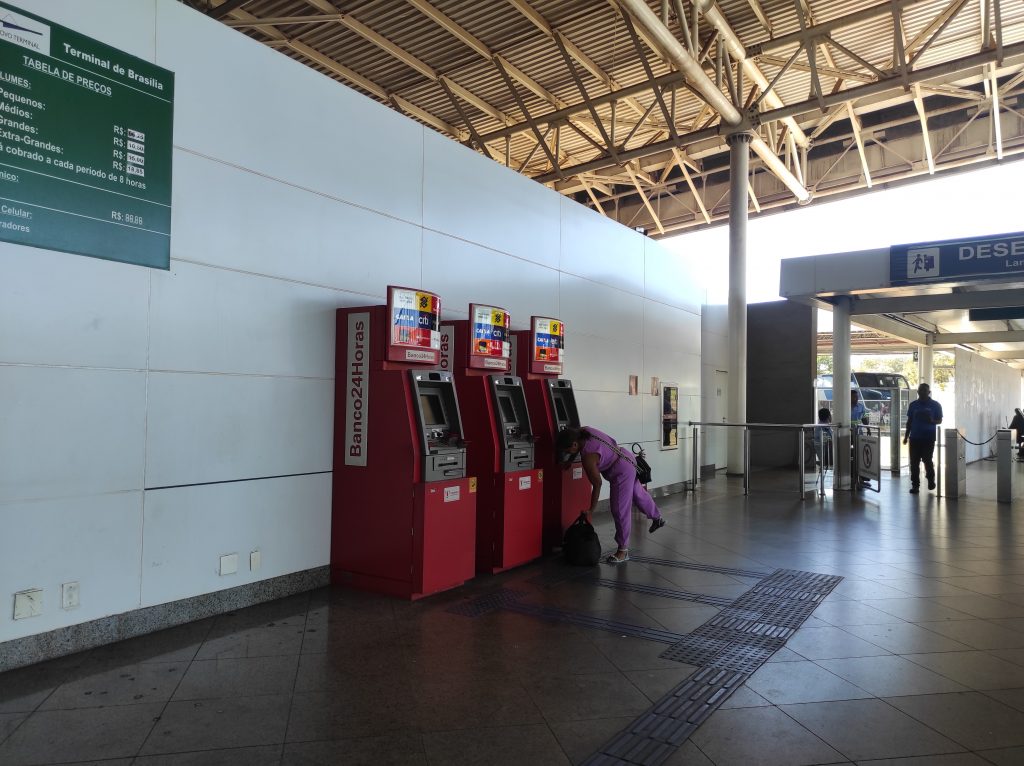 Caixas 24h na rodoviária de Brasília