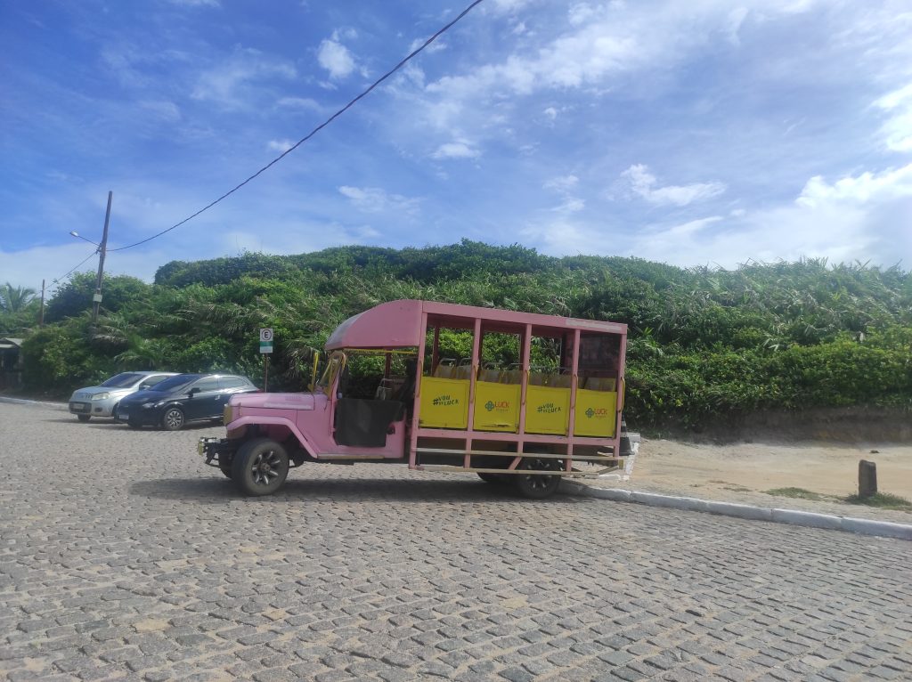 Passeio de Penelope Charmosa na Costa do Conde PB